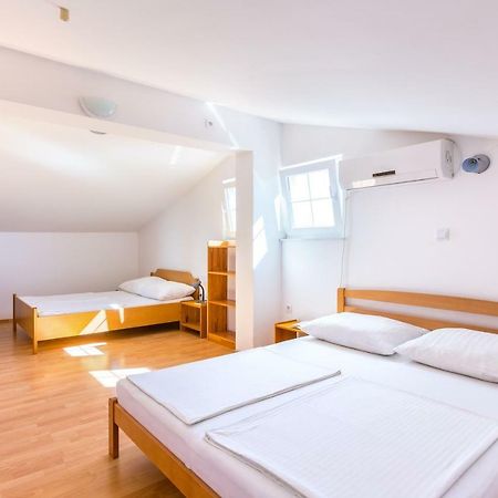 Apartmani Diana Medulin Ngoại thất bức ảnh