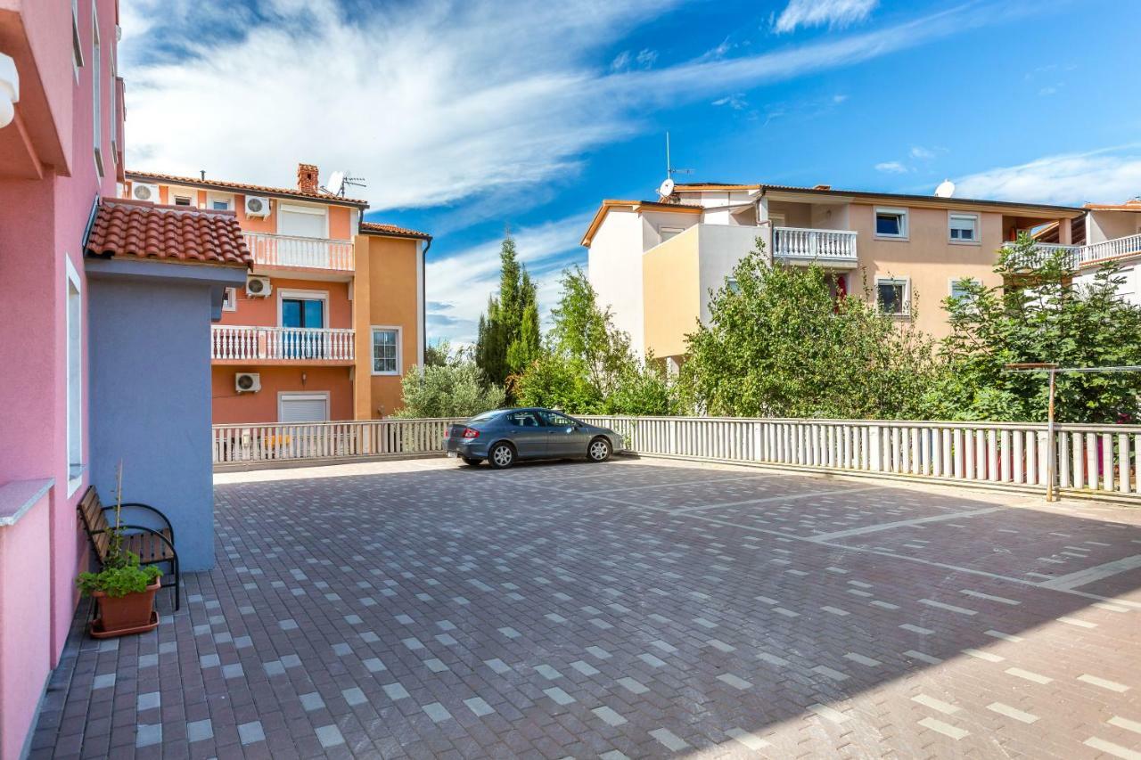 Apartmani Diana Medulin Ngoại thất bức ảnh