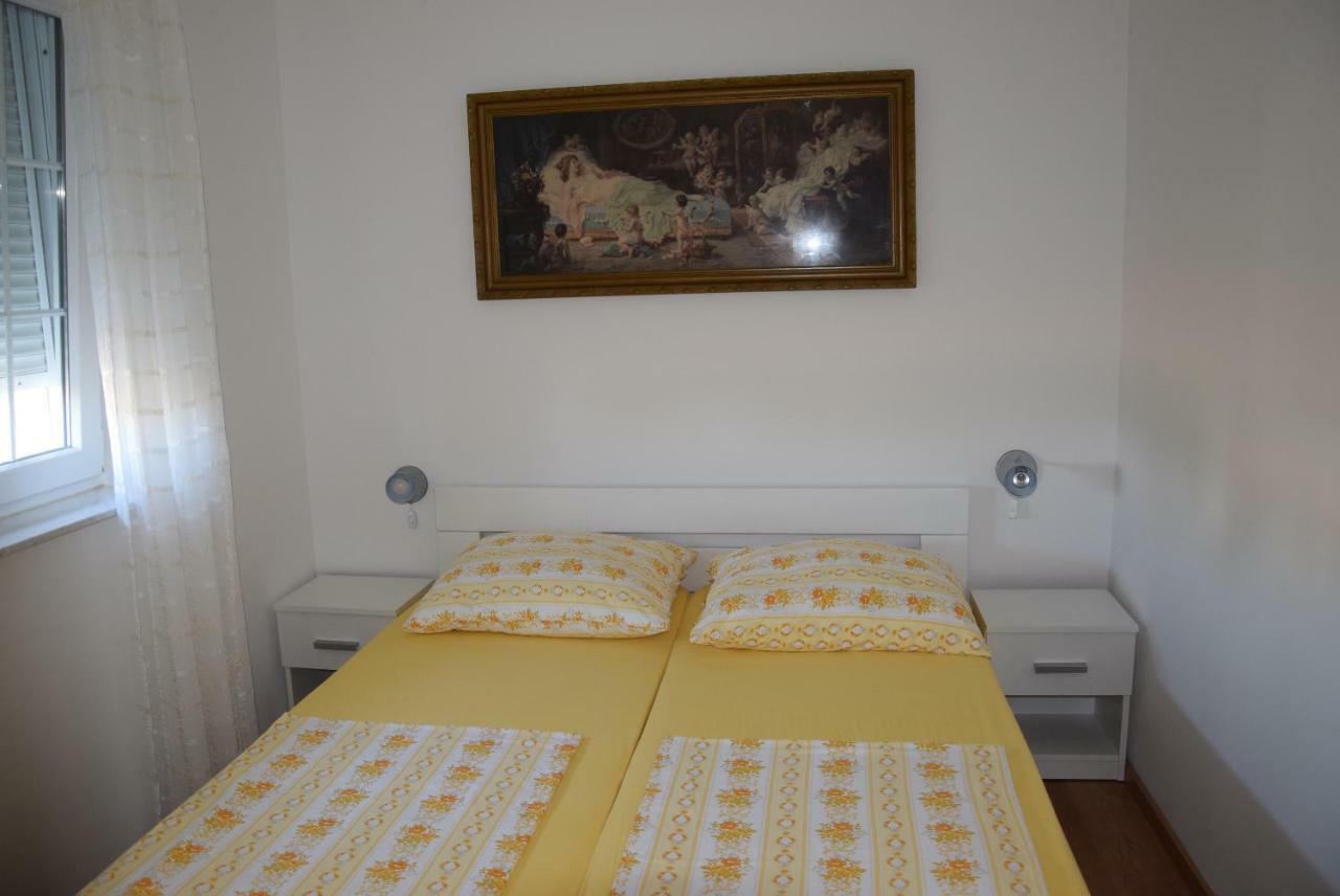 Apartmani Diana Medulin Ngoại thất bức ảnh