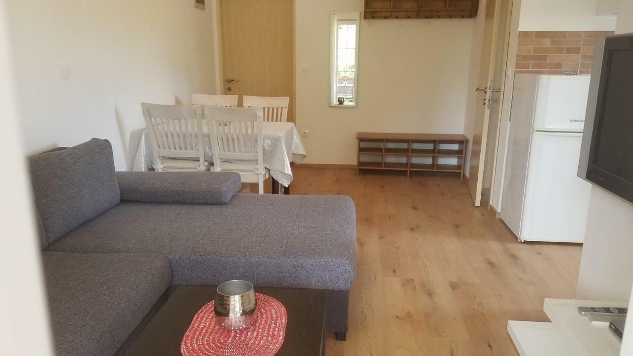 Apartmani Diana Medulin Ngoại thất bức ảnh