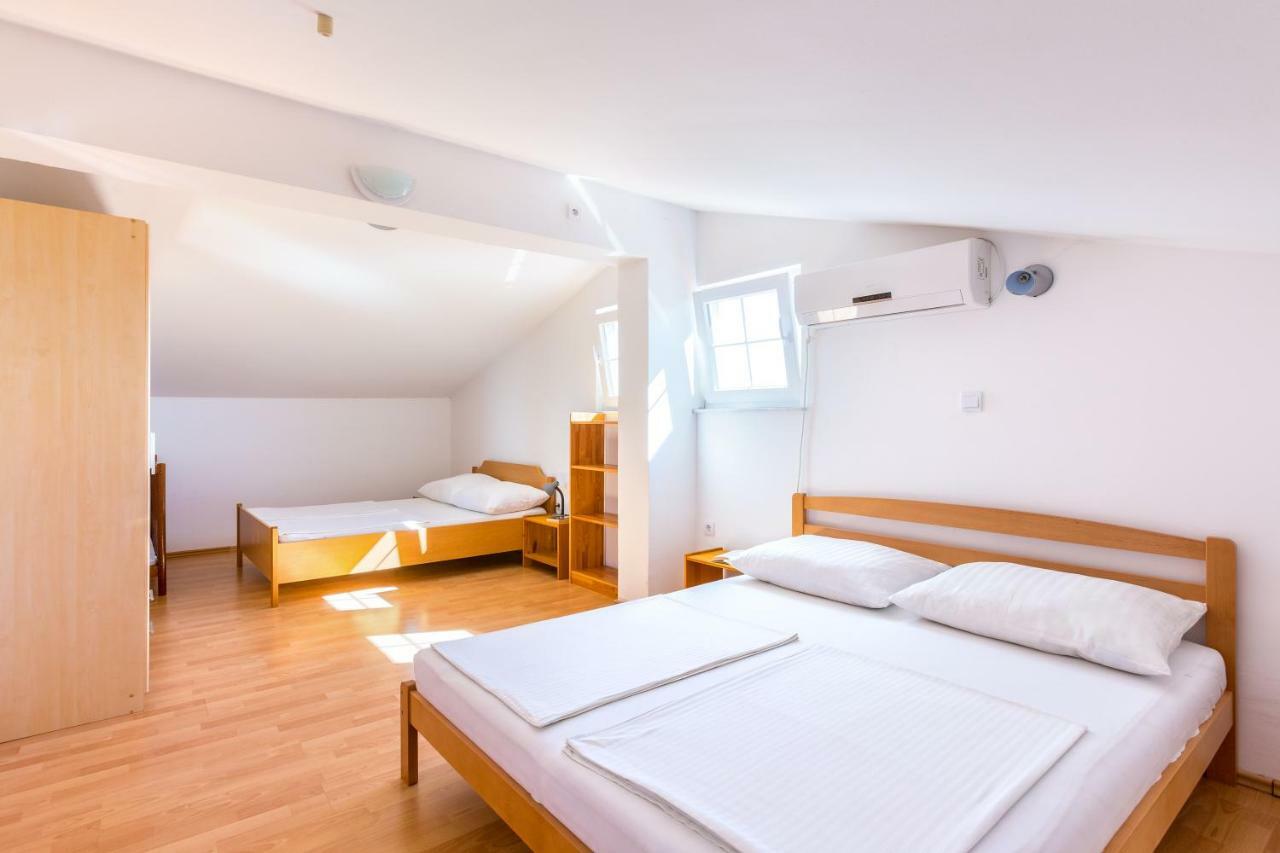 Apartmani Diana Medulin Ngoại thất bức ảnh